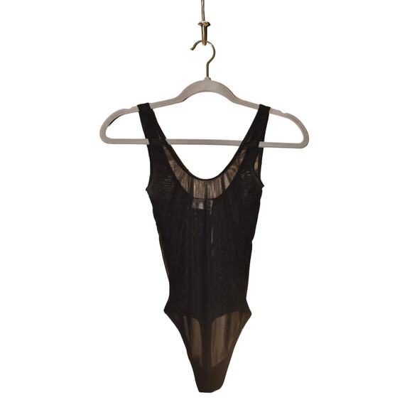 ARITZIA WILFRED FREE $48 Scoop Neck Sheer Mesh Thong Bodysuit Black XS - Picture 1 of 3